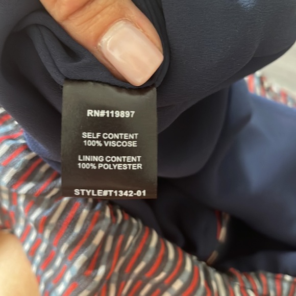 FiveSeventyFive top and skirt set - Picture 10 of 11